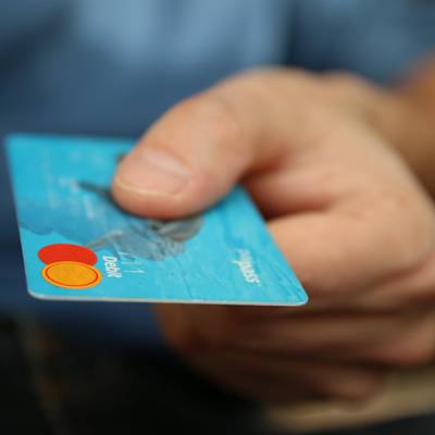 Can I use a debit or a credit card in Turkey?