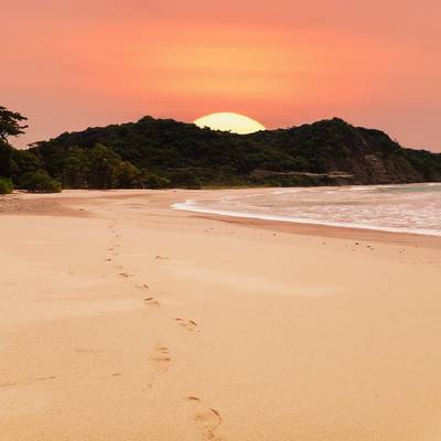 What are the best beaches in Costa Rica?